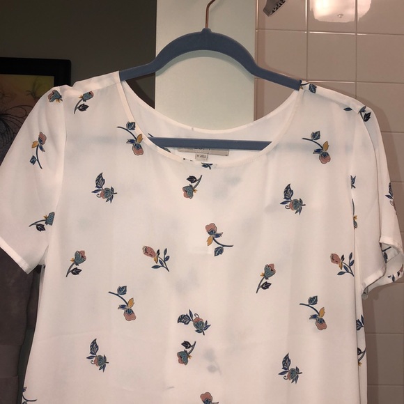 Loft Blouse - Picture 2 of 4